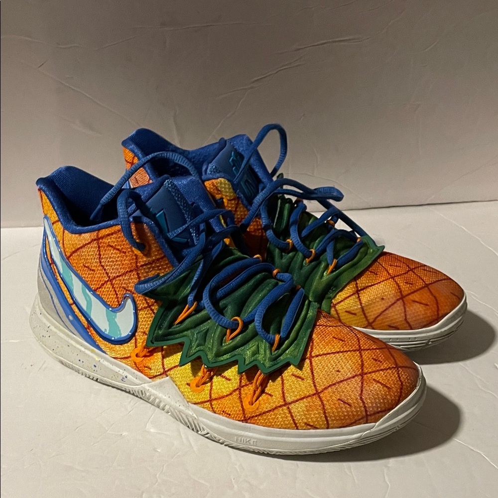 Nike Kyrie 5 SBSP Kids' Blue and Orange Sneakers size 7 youth
